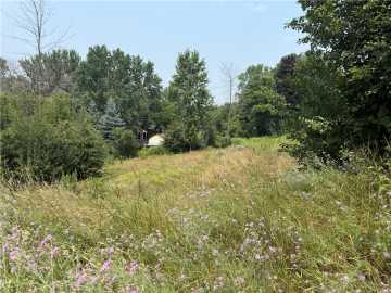 Eau Claire, WI: 2452 Jackson Street