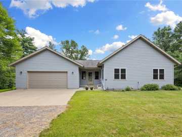 Black River Falls, WI: N7232 Waters Edge Road