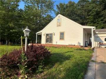 Chippewa Falls, WI: 1521 118th Street