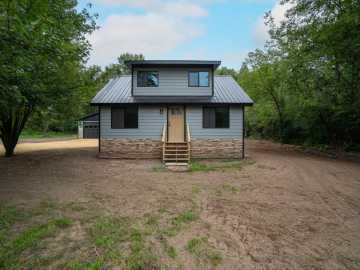 Eau Claire, WI: 5606 Olson Drive