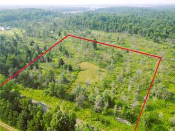 Ladysmith, WI: 9636 W Port Arthur Rd 