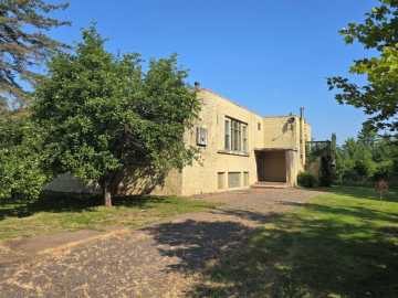 Maple, WI: 11947 E State Road 13 