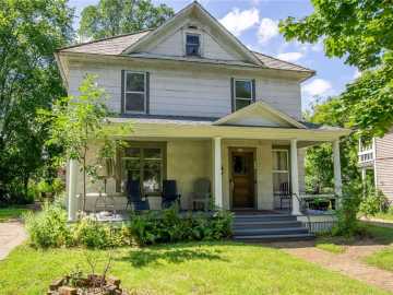 Menomonie, WI: 1115 7th E Street