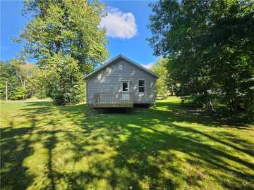 Cornell, WI: 324 N 3rd Street