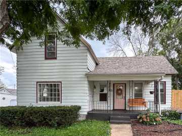 Eau Claire, WI: 323 Platt Street
