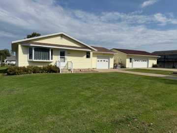 Whitehall, WI: 18144 Anderson Street