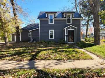 Rice Lake, WI: 331 Phipps Avenue