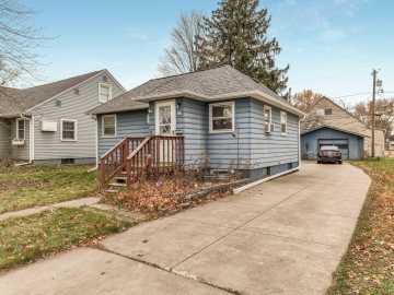 Rice Lake, WI: 603 W Eau Claire Street