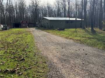 Catawba, WI: 7719 W Wears Road