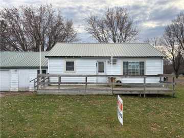 Prairie Farm, WI: 130 W Brewster Street