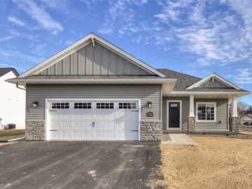 Chippewa Falls, WI: 1313 Carli Court