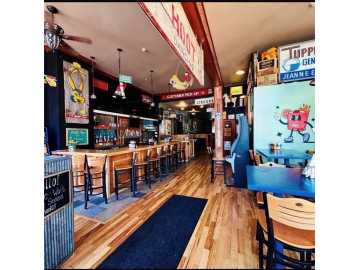 Eau Claire, WI: 409 Galloway Street