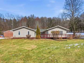 Downing, WI: N9446 County Road Q 