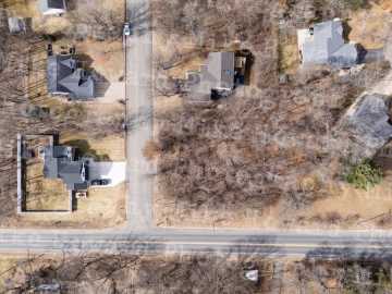 Menomonie, WI: 903 SW Wagner Road