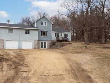 Glenwood City, WI: 3070 County Road E 