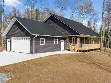 Winter, WI: 4795N Lake Winter Road