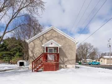 Augusta, WI: 311 Water Street