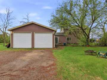 Chippewa Falls, WI: 4011 130th Street