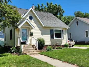 Amery, WI: 143 Maple E Street