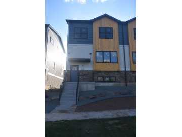 Eau Claire, WI: 2320 1st Street