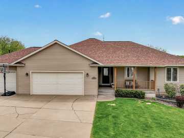 Eau Claire, WI: 4409 Echo Valley Drive