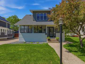 Eau Claire, WI: 512 Jefferson Street