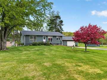 Spooner, WI: N 5581 9th Street
