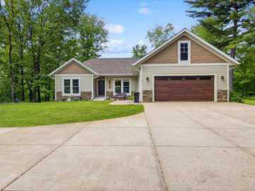 Menomonie, WI: N6975 549th Street