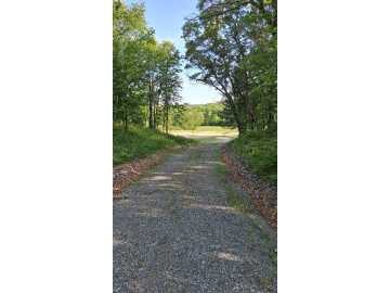 Fairchild, WI: W14006 County Road B 