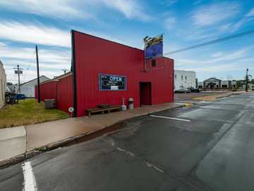 Barron, WI: 48 S 5th Street