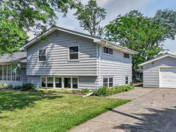 Blair, WI: 530 E Taft Street