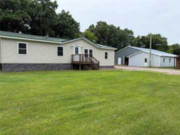 Taylor, WI: N7326 N Davis Road