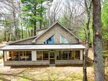 Webster, WI: 24674 Taylor Lake Road