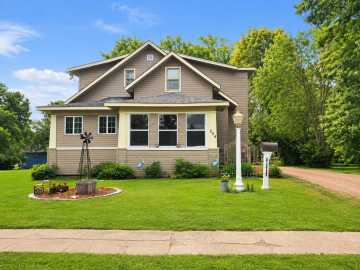 Rice Lake, WI: 504 W Humbird Street