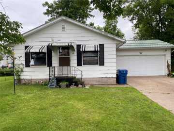 Barron, WI: 27 N Park Street