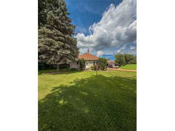 Loyal, WI: W1082 Spencer Road 