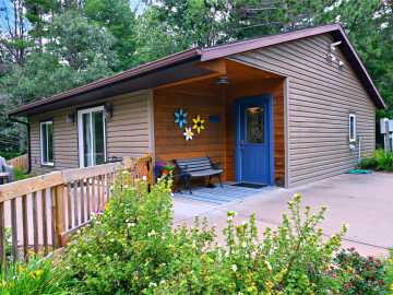 Solon Springs, WI: 14013 E Catherine Lake Road