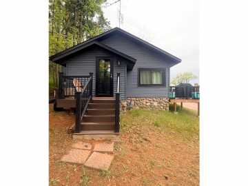 Danbury, WI: 7861 Birch St 