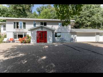 Menomonie, WI: N4438 County Road Y 