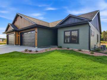 Altoona, WI: 6735 Buck Tail Drive