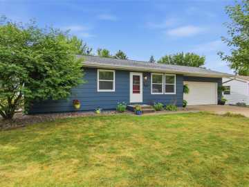 Altoona, WI: 2519 Bartlett Avenue