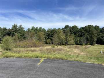 Menomonie, WI: 0 833rd Avenue