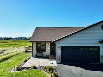 Chippewa Falls, WI: 13669 42nd Avenue