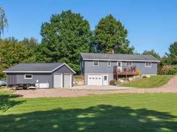Medford, WI: W8680 Perkinstown Avenue