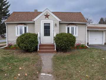 Eau Claire, WI: 2908 6th Street