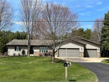 Chippewa Falls, WI: 11946 40th Avenue