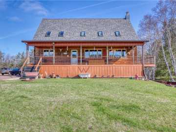 Hayward, WI: 12208W State Hwy 77