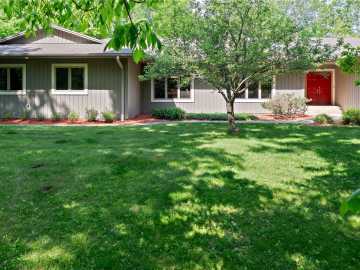 Cumberland, WI: 353 25 1/4 Avenue