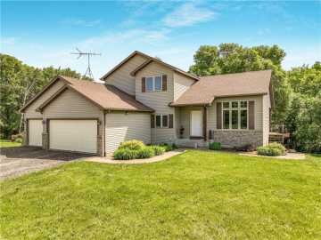 River Falls, WI: 75 County Road F