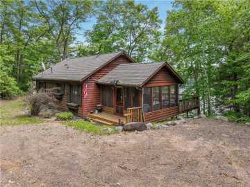 Hayward, WI: 12955 W Indian Lake Road